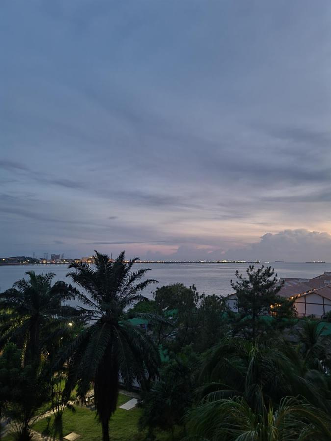 Glory Beach Resort Seaview Private 2Br Port Dickson Luaran gambar